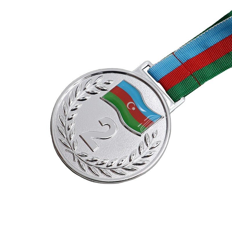 Idman oyunları üçün Bayraqlı gümüş medal